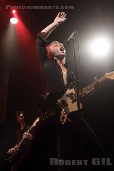 GALLON DRUNK - 2014-04-12 - PARIS - Petit Bain - James Johnston - Leo Kurunis